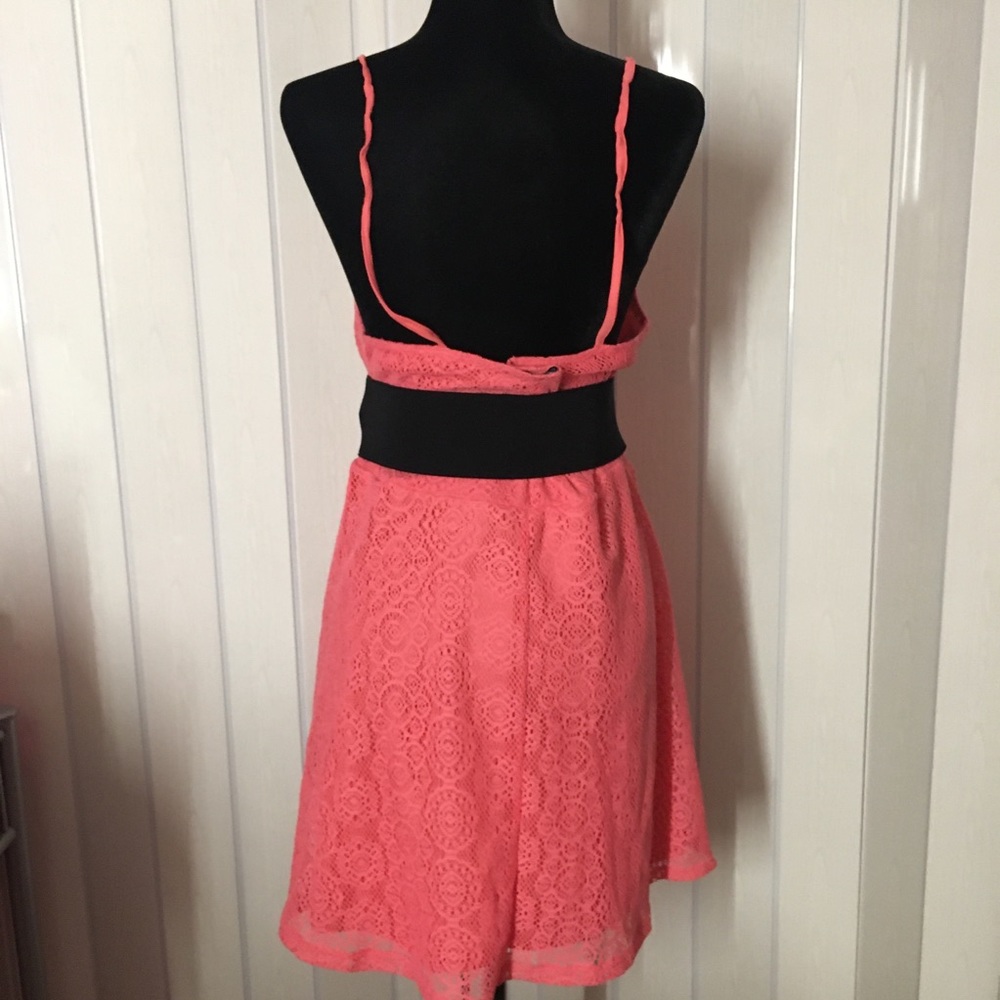 🎁🎉FREE with any purchase! 😍🎁🎉Add to a bundle - Picture 2 of 5